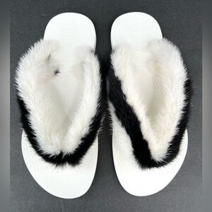 Valentino Garavani Mink Fur Rubber Flip Flop Women Sandals Size EU 35